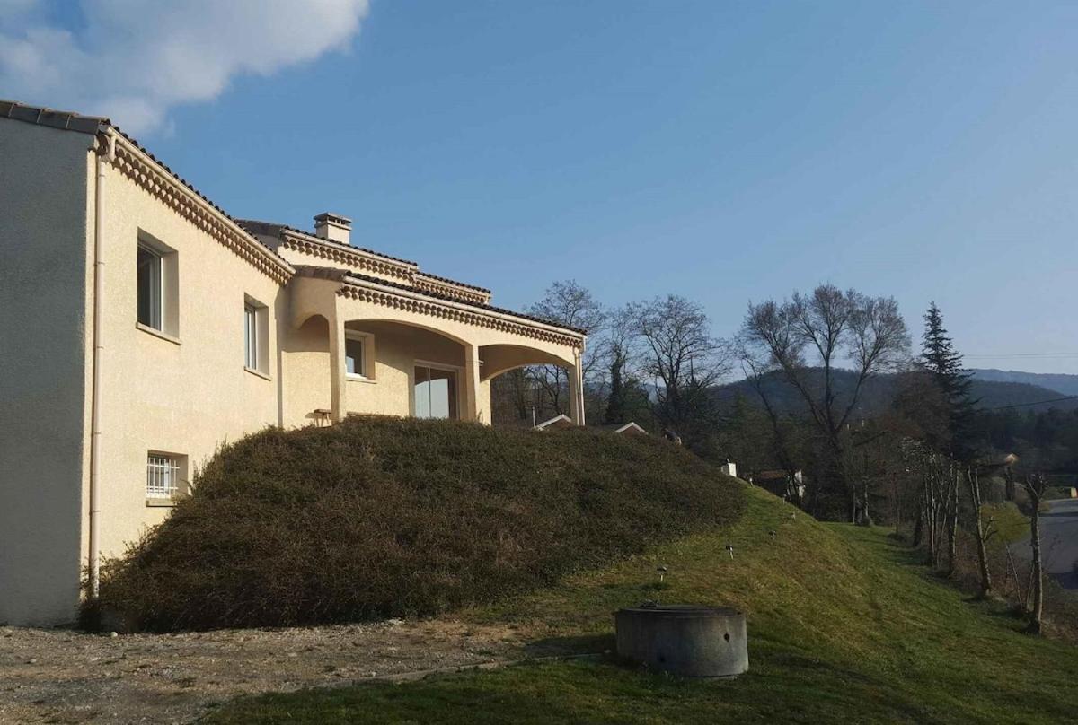 Maison De Vacances Avec Ses Petits Chalets Aouste-sur-Sye Kültér fotó